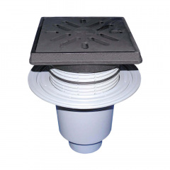 Дворовий трап Hutterer&Lechner HL616.1/5 серії Perfekt вертикальний з обтискним фланцем Нове