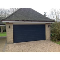 Секційні гаражні ворота Gant Plus - панель Широка лінія, розмір 2500x2400 мм., колір Антрацит RAL 7016. Ручне управління. Київ