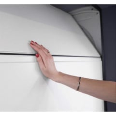 Промислові гаражні ворота Gant Plus Pro - панель Широка лінія, розмір 2600x2200 мм., колір Срібло RAL 9006. Ручне управління. Київ