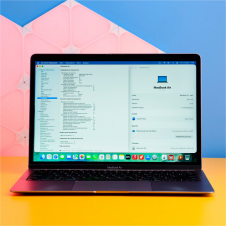 Ноутбук Apple MacBook Air 13` 8/256GB Space Gray 2020 (MGN63) Б/У