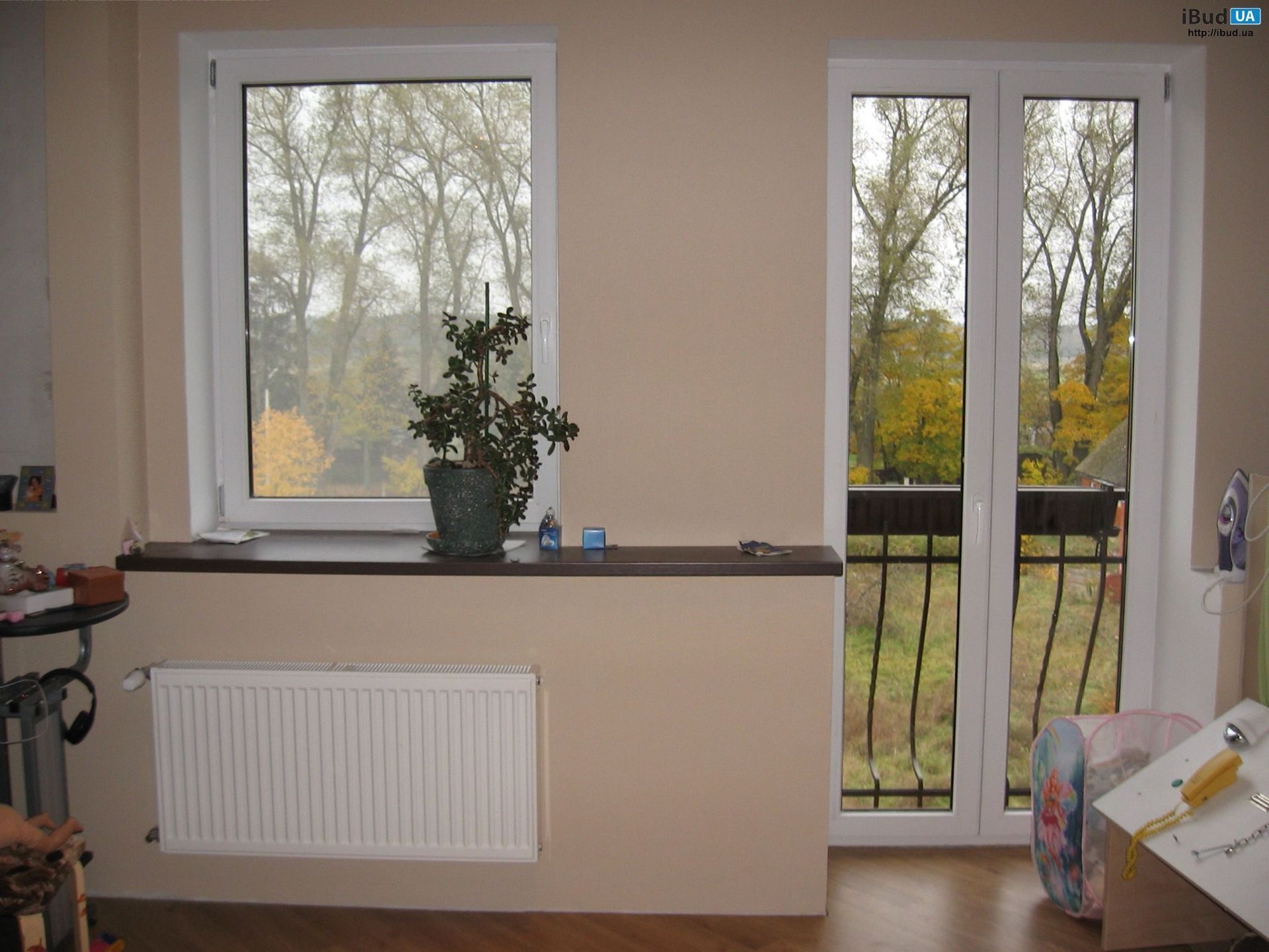 Окно и  двери в квартире