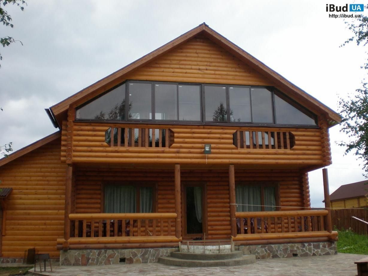 Остекление дома под цвет дерева