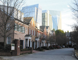 Жизнь в США: Дом с 5 спальнями за $240 тыс., ипотека - 3,7% и школы с бейсбольными полями ФОТО