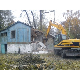 Демонтаж загородного дома