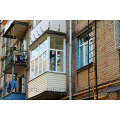 Обшивка балкона сайдингом снаружи Житомир