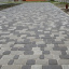 Тротуарна плитка Золотий Мандарин Старе місто 120х40 мм на сірому цементі чорний Чернівці