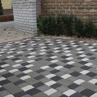 Тротуарная плитка Золотой Мандарин Старая площадь 160х40 мм черный на белом цементе