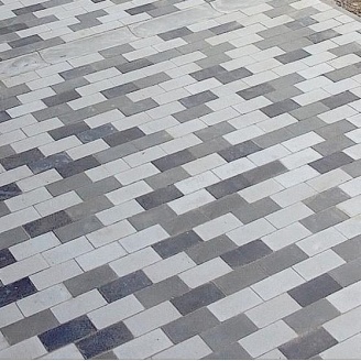 Тротуарная плитка Золотой Мандарин Кирпич без фаски 200х100х60 мм черный на белом цементе
