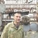 Вибухонебезпечно: Українець побудував паркан з... боєприпасів ФОТО