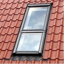 Комбінований комір VELUX OPTIMA EWR 0000+EWK 0007 SR08 для мансардних вікон 114х140 см