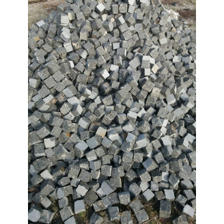 Брусчатка колотая Габбро 50x50x50 мм черная