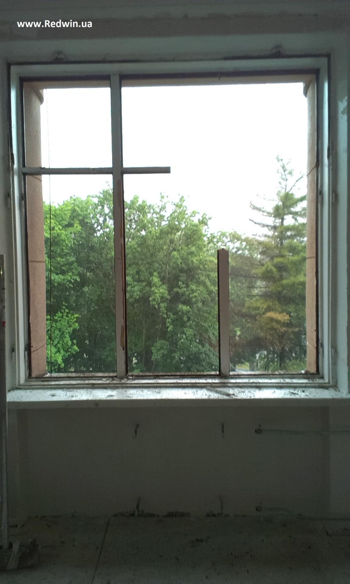 ПВХ вікна в університет від Редвин Груп