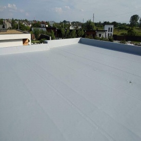 Гідроізоляція плоского даху будинку мембраною пвх