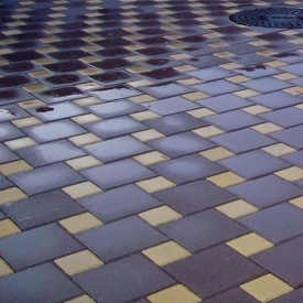 Тротуарная плитка Золотой Мандарин Квадрат большой 200х200х60 мм на сером цементе коричневый