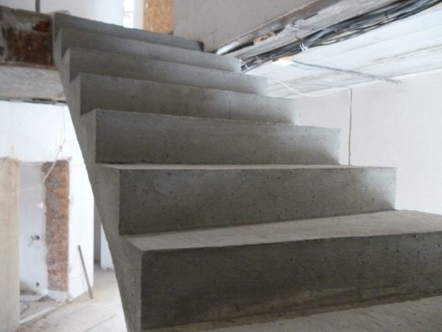 Нюансы изготовления бетонных лестниц