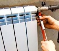 Как установить радиатор отопления?