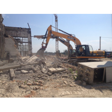 Демонтаж будівель Екскаватором Caterpillar 320 Bl