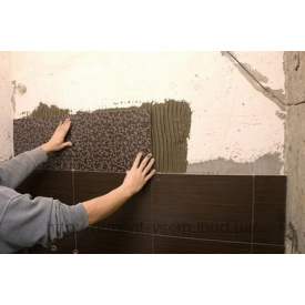 Укладання плитки на стіни