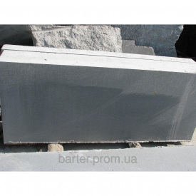 Бордюр гранітний з габро ГП-1 150х300 мм
