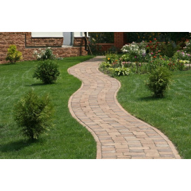 Будівництво садових доріжок