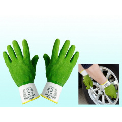 Перчатки TM DOLONI латекс Зеленые Ровно