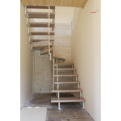 Изготовление модульной лестницы с металлическим каркасом и деревянными ступеньками Винница