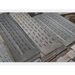 Колосник чугунный 980х273 мм