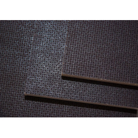 Фанера ламинированая 9 мм гладкая/cетка.