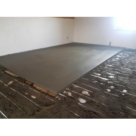 Ручна стяжка підлоги