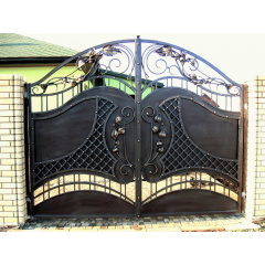 Ворота ковані Київ для будинку закриті з художньою ковкою Legran Кропивницький
