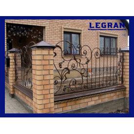 Паркан металевий кований фігурний відкритий асиметричний Legran