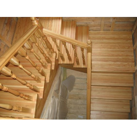 Изготовление лестниц из сосны