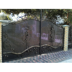 Брама кована з перфорованою бляхою Legran