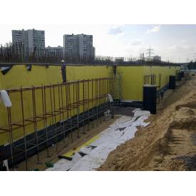 Вертикальная гидроизоляция фундаментов из пвх мембраны.