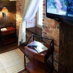 Підвіконня Danke Wenge 300 мм чорне дерево Кушугум