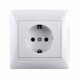 Розетка с заземлением белая Lemanso Сакура LMR1021