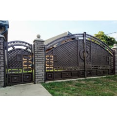 Въездные распашные ворота металлические кованые прочные Legran Лосиновка