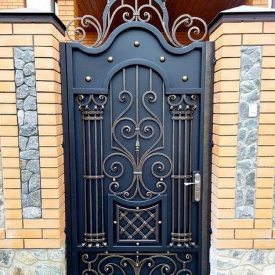 Хвіртка з міцним каркасом та вмонтованим замком, закрита Legran