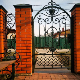 Хвіртка кована з замком, патинована пофарбована Legran