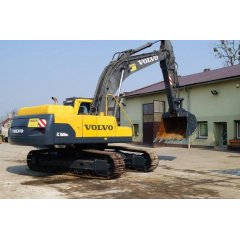 Оренда гусеничного екскаватора Volvo EC 360 Рівне