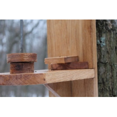 Кормушка для белок (8016) Одесса