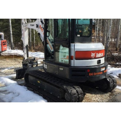 Аренда услуги гусеничного полноповоротного мини-экскаватора BOBCAT E55 Шостка