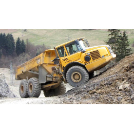 Услуги сочлененного самосвала VOLVO A25D