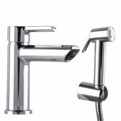 Смеситель для умывальника DOMINO PRESTIGE DPS-222 с гигиенической лейкой, шланг 200 см, на гайке Лубны