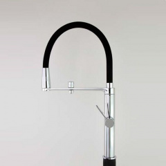 Смеситель для кухни Ramon Soler Kitchen Pure Water с высоким гибким изливом и системой фильтрации воды Osmosis, черный матовый (898801MCNM38E306085) Чортків