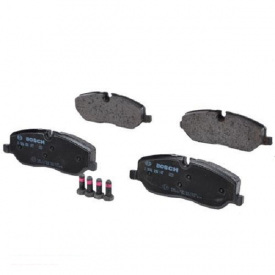 Тормозные колодки Bosch дисковые передние Land Rover Discovery III, IV, Range Rover II 0986494147