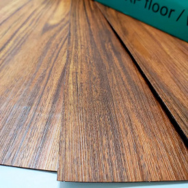 Самоклеюча вінілова плитка 3D Loft темне дерево (СВП-004)