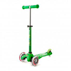 Самокат детский Deluxe green до 50 кг 3-х колесный Micro DD657639