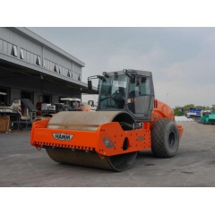 Аренда виброкатка HAMM 3518 Кривой Рог