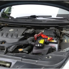 Пусковий автомобільний пристрій для акумулятора з компресором у валізі JUMP STARTER Power Bank 50800mAh Вільнянськ